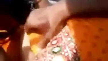 DESI AUNTY IN CAR FEELING COCK