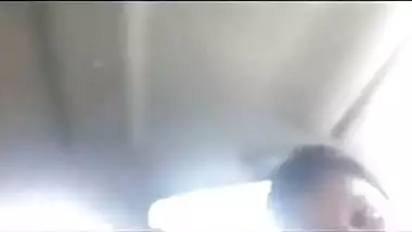 Free Indian sex video of desi wife giving outdoor fellatio in car