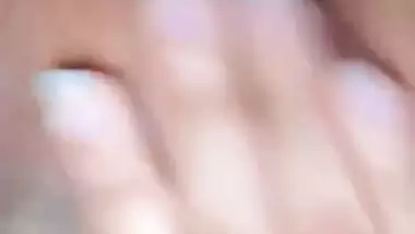 Nude videos online of sexy viral Indian girl nude
