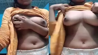 Desi Silpek Xxx Vidio - Naughty Desi Girl Showing Her Big Round Boobs indian sex tube