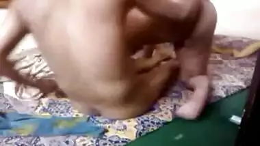 Tamil desi girl sucks dick and do wild chudai with her saheli brother