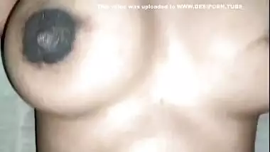 Huge Boobs And Pat A - Indian Desi Bhabhi Ne Kirayedar Ko Ke Chudwaya