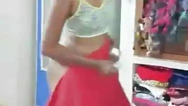 swathi naidu bathing and wearing cloths record by lover new clip