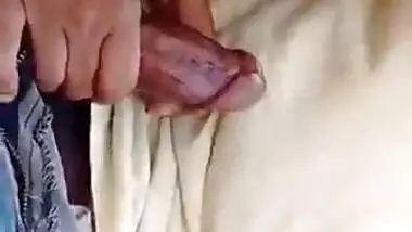 Desi cheating wife sucking dick of her bf in public