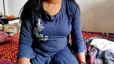 Indian Girlfriend Seducing Boyfriend To Fuck Her, Teenage Gf Sneaks Her Boyfriend Into Her Room To F