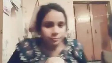 Cute Indian Dehati girl showing tits and playing with pussy on XXX cam