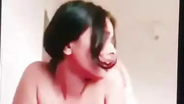 Booby Bengali girl nude pics and viral sex videos