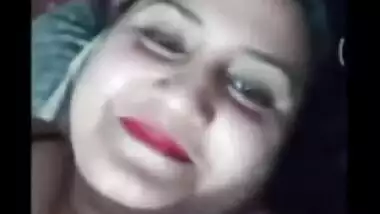 Unfaithful Married Desi Beautiful Bhabi From Narayanganj Showing On video Call With Lover