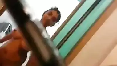 Desi hottie shows off nude when bathing for her lover's XXX camera