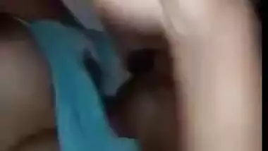 Desi aunty with XXX bush enjoys hardcore pounding in hot MMS video