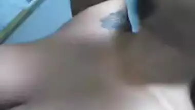 Sexy Desi girl is proud of her XXX melons and it's easy to understand why