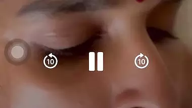 Famous Indian model Jikki Nair blowjob and cum on face