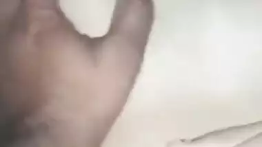 Desi pretends to be sleeping while XXX man with camera sneaks into her