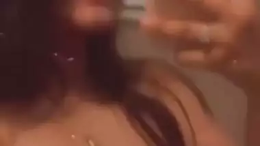 Beauty showing big boobs video as status message