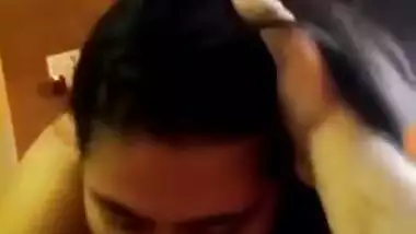 Cam is on so boss makes MMS video of Desi employee giving XXX blowjob