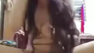 XXX fingering by lonely Desi college girl who masturbates on the floor