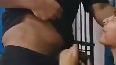 An 18-year-old Indian teen gives a blowjob to her cousin