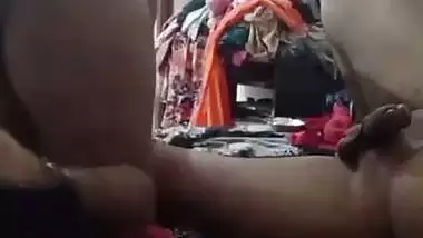 BBW riding big dick in reverse cowgirl style