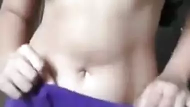 Indian gal from this porn movie takes off sari and demonstrates her bush