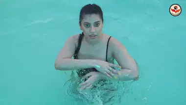 Best Sexy Hot Girls Fat Swimming Pool Mp 4hd Download xxx desi sex videos  at Negozioporno.com