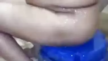 Desi didn't expect man would film a sex video of her naked XXX body