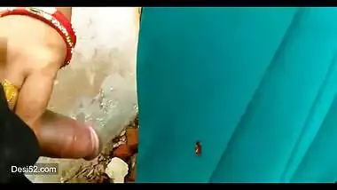 [ Indian Hard Porn ] Desi village aunty outdoor fucking with young devar