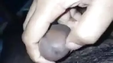 Horny Desi wife hanjob and hard fucking by hubby with clear Hindi Audio