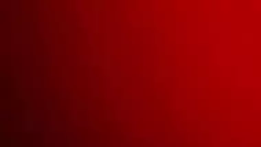 Desi wife likes fingers in shaved twat in MMS close-up XXX footage