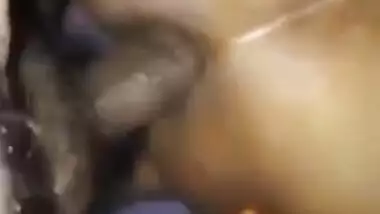 Desi girl has XXX hole fucked by the amateur MMS cameraman close-up