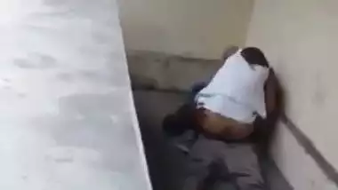 Outdoor xxx MMS of a college couple fucking behind the college
