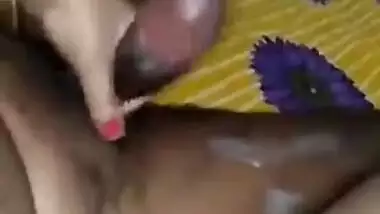 Indian woman with huge tushy feels free to abduct man for XXX action