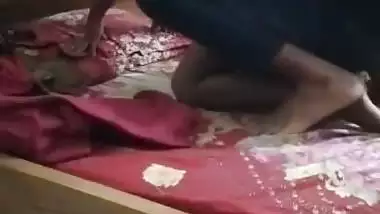 Bihari sex video of a guy fucking his 19-year-old GF in bed
