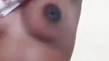 Tamil girlfriend naked video call showing dark nipples