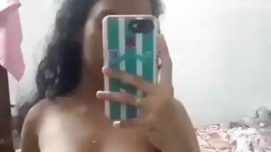 Hairy pussy mallu hot girl standing naked viral MMS